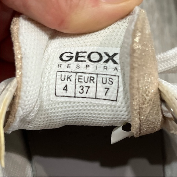 Geox Gold and White Sneakers with Metallic Finish Sz7 - Picture 9 of 10